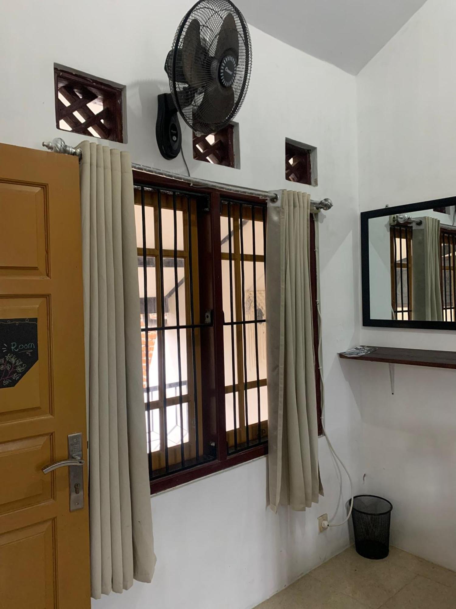 Zzz Hostel Ijen بانيووانجى المظهر الخارجي الصورة